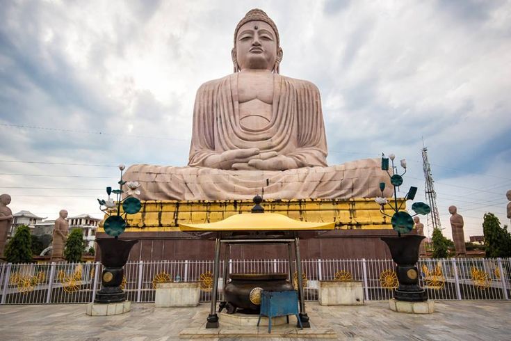 Varanasi Prayagraj Ayodhya Tour
